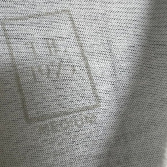 *EXTEREMLY RARE* The 1975 Vintage 2014 Sex Tour Tshirt - Picture 3 of 3